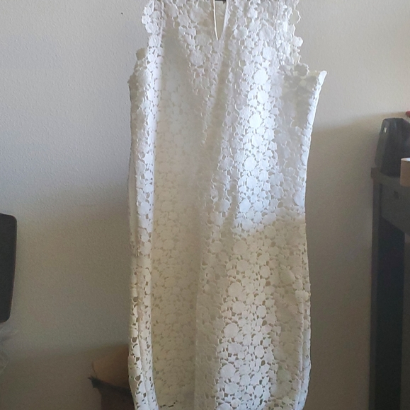 Michael Kors white lace evening dress - Picture 2 of 2